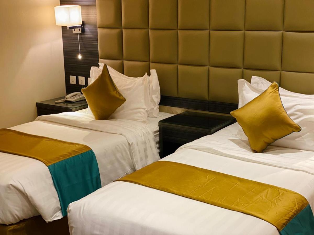 Hotel Y Platinum Medina
